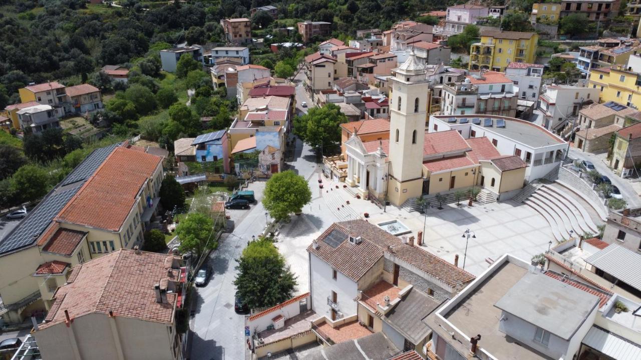 La Corte Dei Baroni Loceri Exterior foto